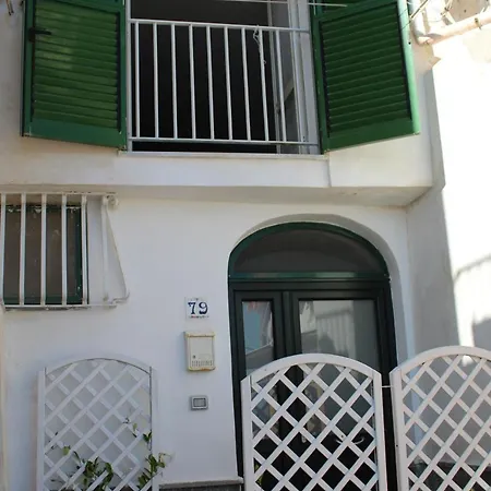 Casa Chiaro Di Luna Διαμέρισμα *